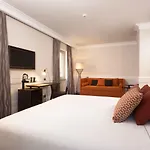 Palazzo Navona Hotel 4*