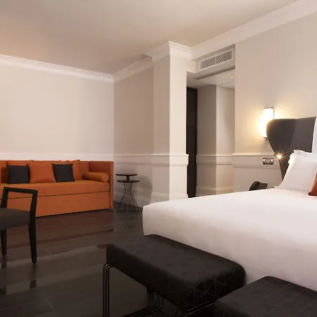 Palazzo Navona Hotel 4*